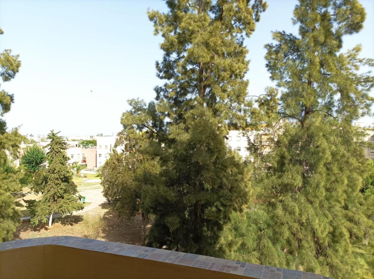 Super Luminoso Y Muy Tranquilo Con 2 Dormitorios Χέρεζ Εξωτερικό φωτογραφία