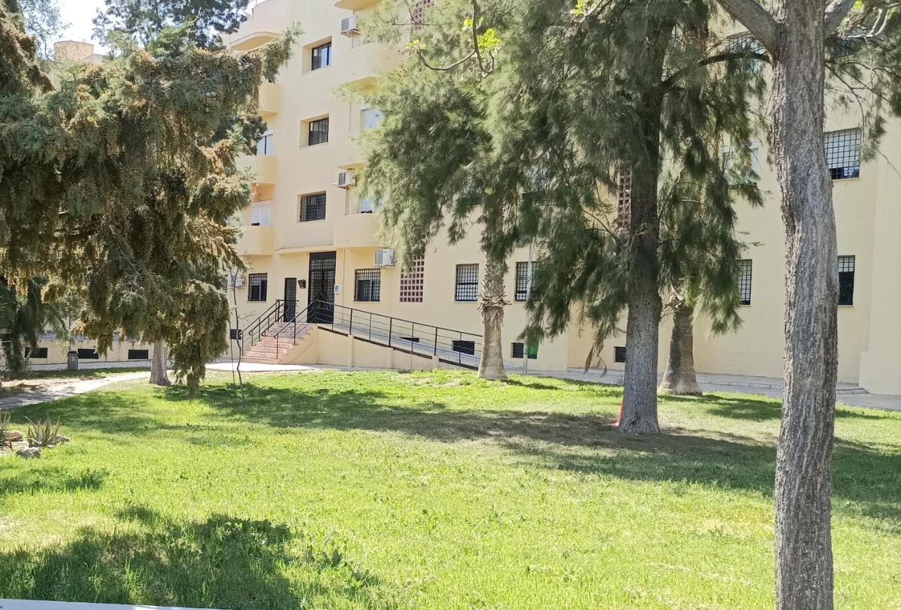 Super Luminoso Y Muy Tranquilo Con 2 Dormitorios Χέρεζ Εξωτερικό φωτογραφία
